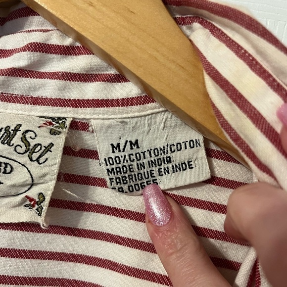 Smart  Set Vintage Cottage-core Weekend Shirt - Picture 2 of 4